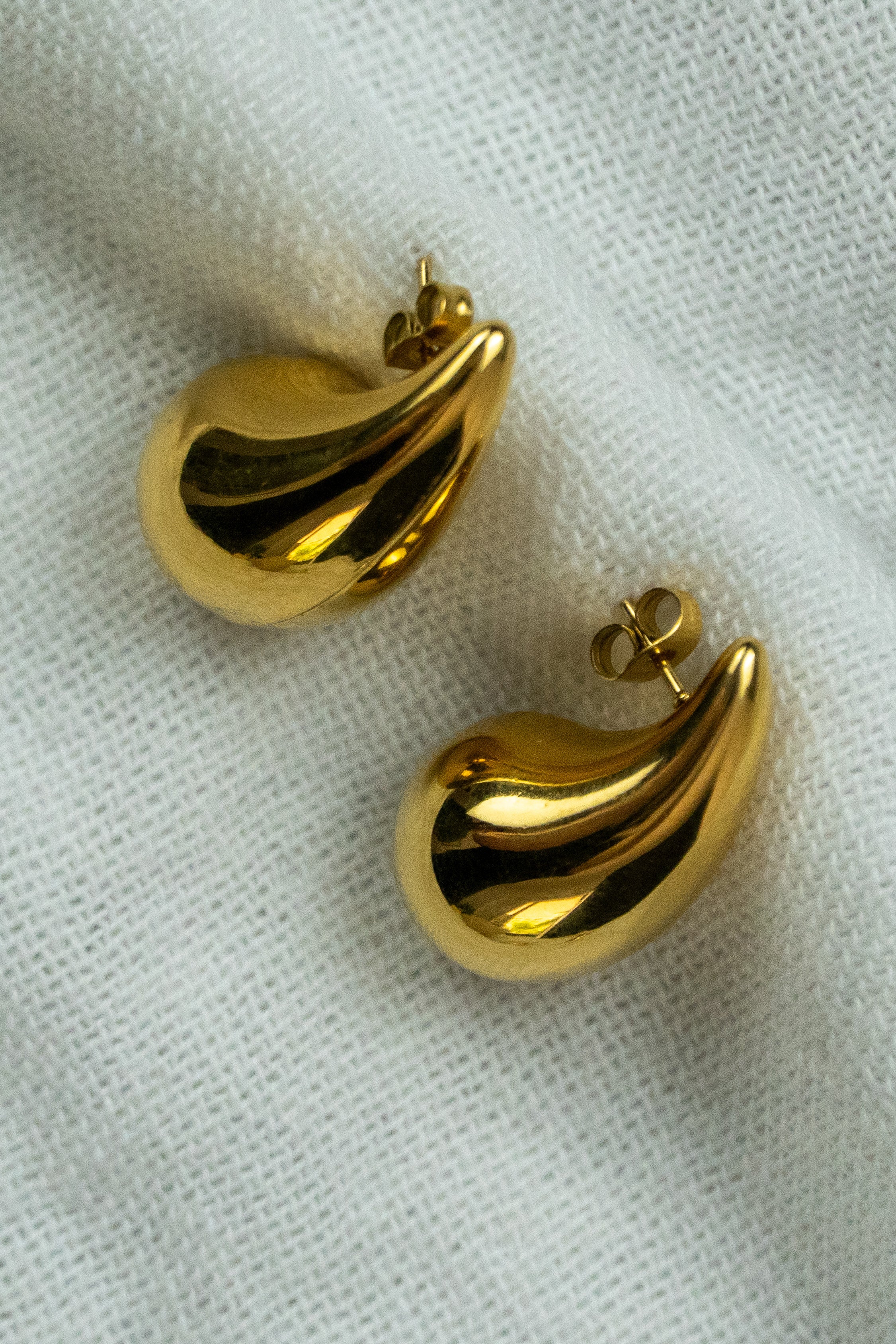 PENDIENTES LÁGRIMA