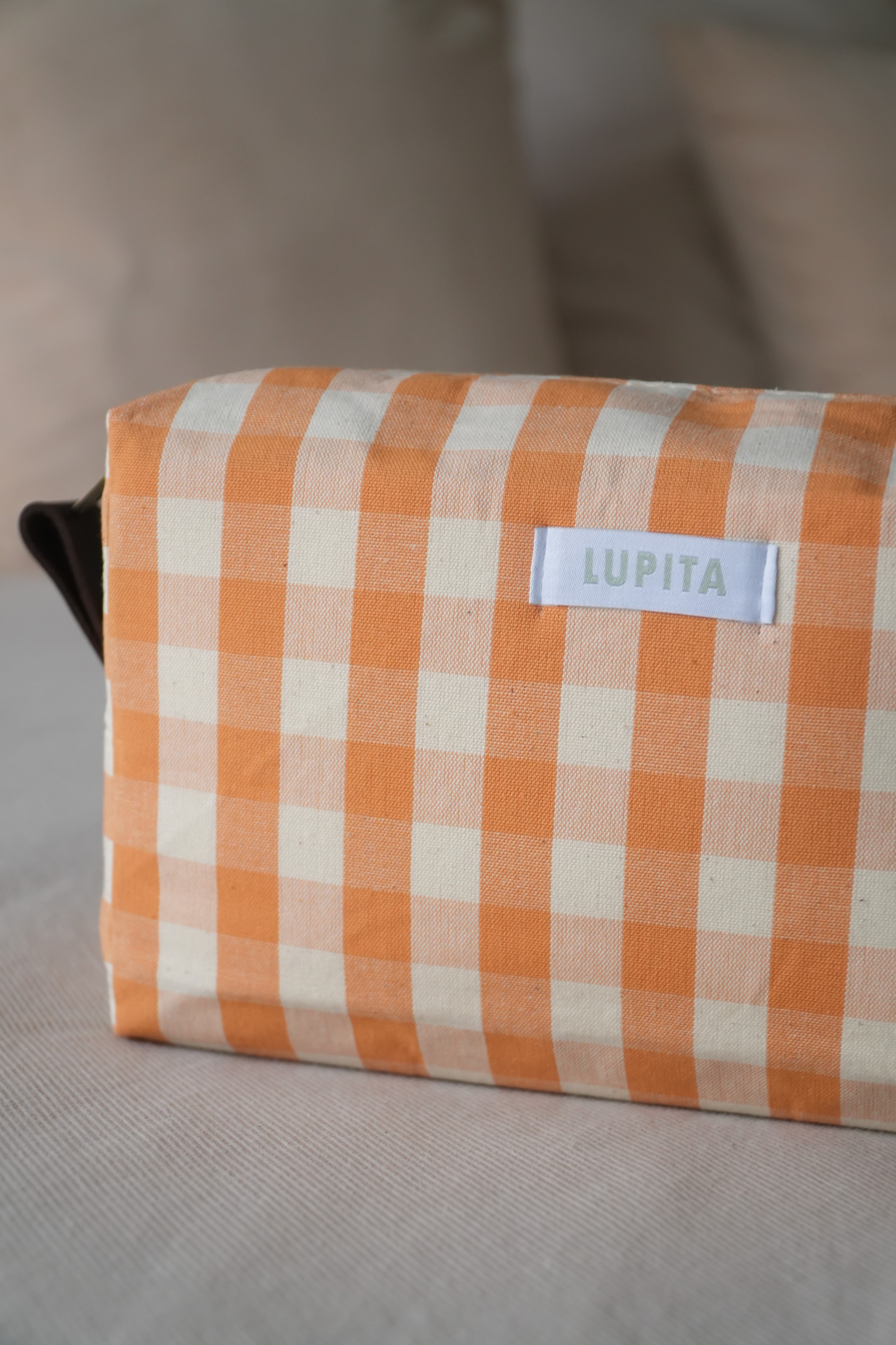 NECESER VICHY NARANJA