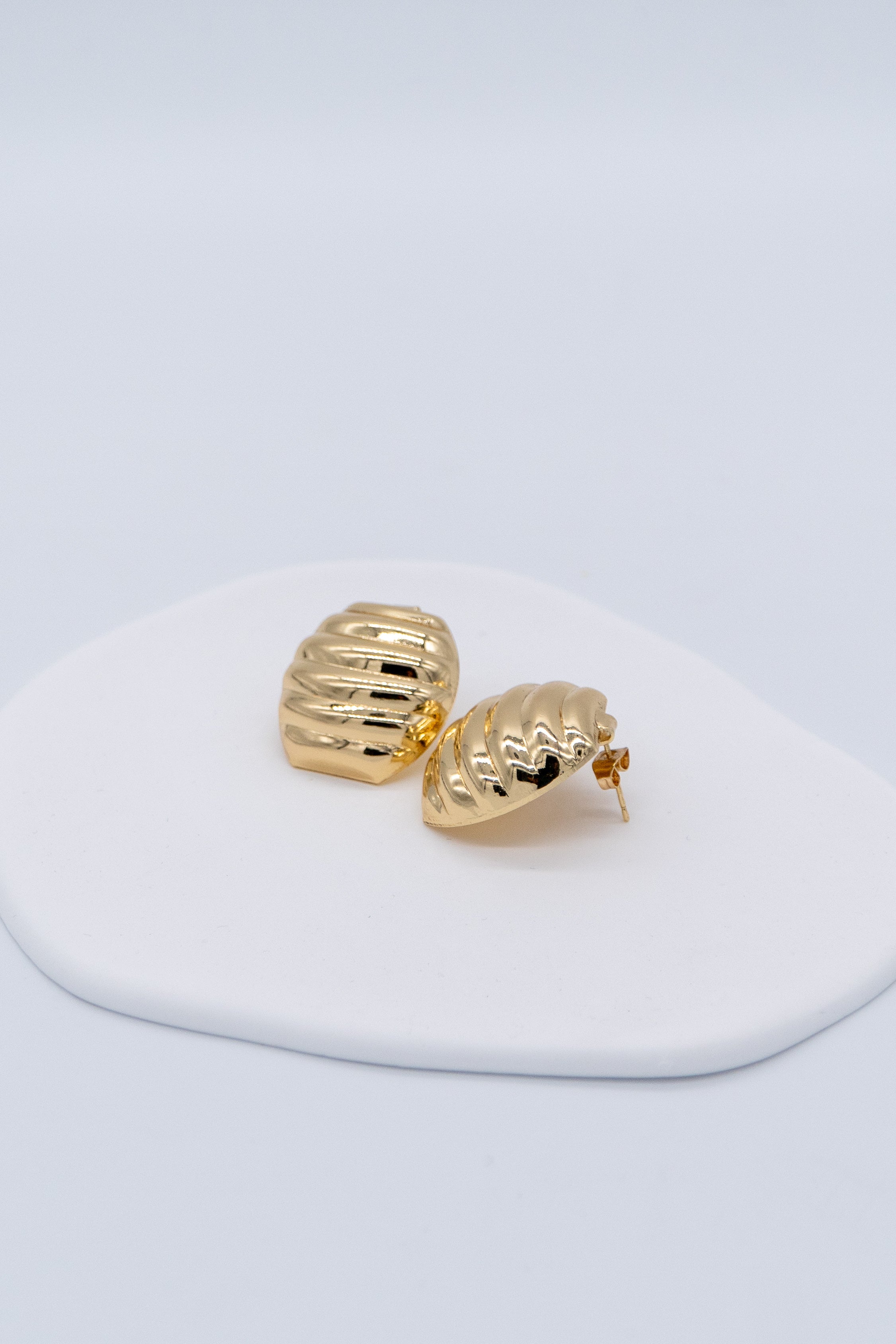PENDIENTES CONCHA [OFERTA EXCLUSIVA]