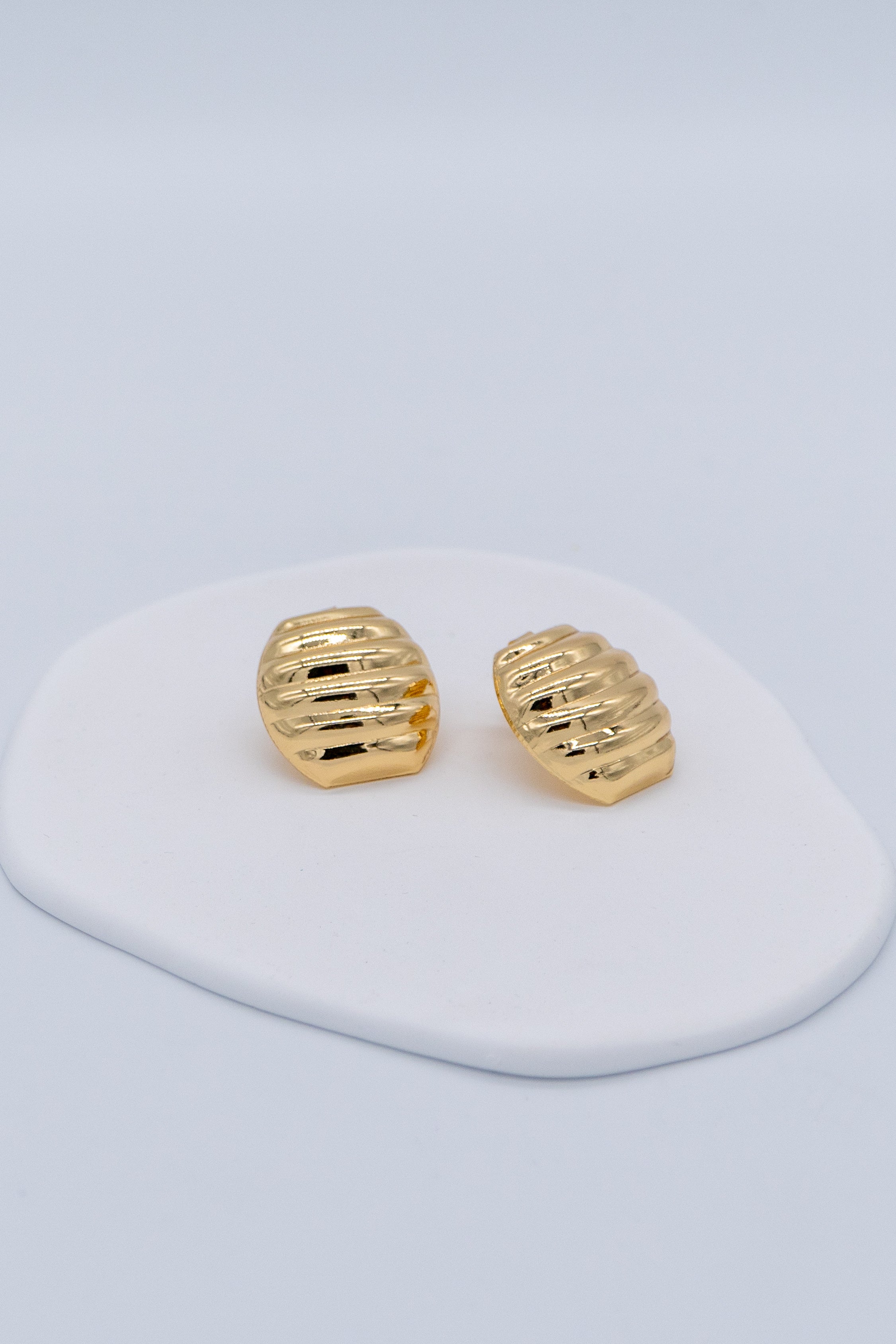 PENDIENTES CONCHA [OFERTA EXCLUSIVA]